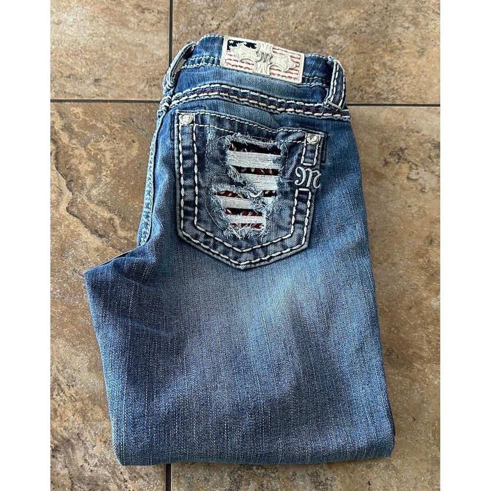MISS ME SIGNATURE CUFFED CAPRI WOMENS USA 26 DISTRESSED STRETCH JEANS